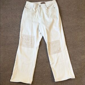 Judy Blue Jeans 16W High Waist Cream Garment Dyed Crochet Patches